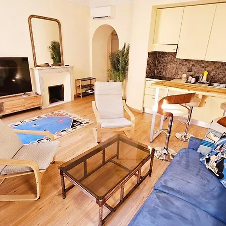 Cozy 1 Bedroom Near Negresco And *