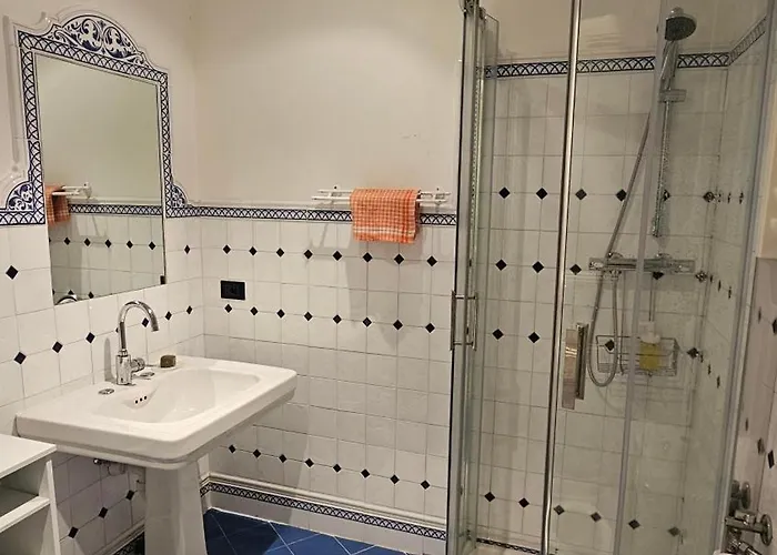 Cozy 1 Bedroom Near Negresco And 아파트 *