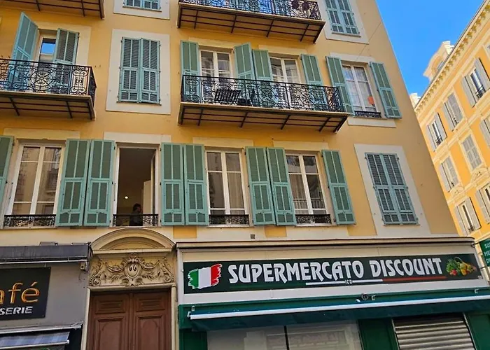 아파트 Cozy 1 Bedroom Near Negresco And *